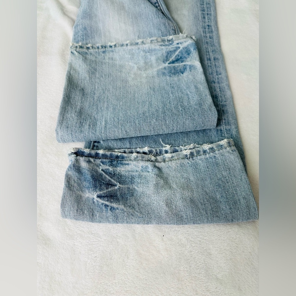 Abercrombie & Fitch Men's Light Wash Straight Cut Jeans Size 31”x 32” - Picture 10 of 11